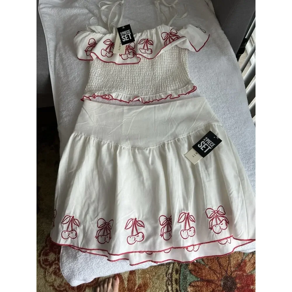 NWT Thirty/Thirty LA White Red Cherry Print Linen Blend 2 Piece skirt Set Size L - Picture 3 of 10